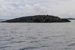 Viral fenomena munculnya pulau baru di Maluku usai gempa