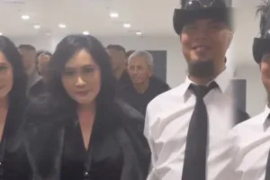 Nostalgia kisah Ahmad Dhani kejar cinta Pungky Sukmawati