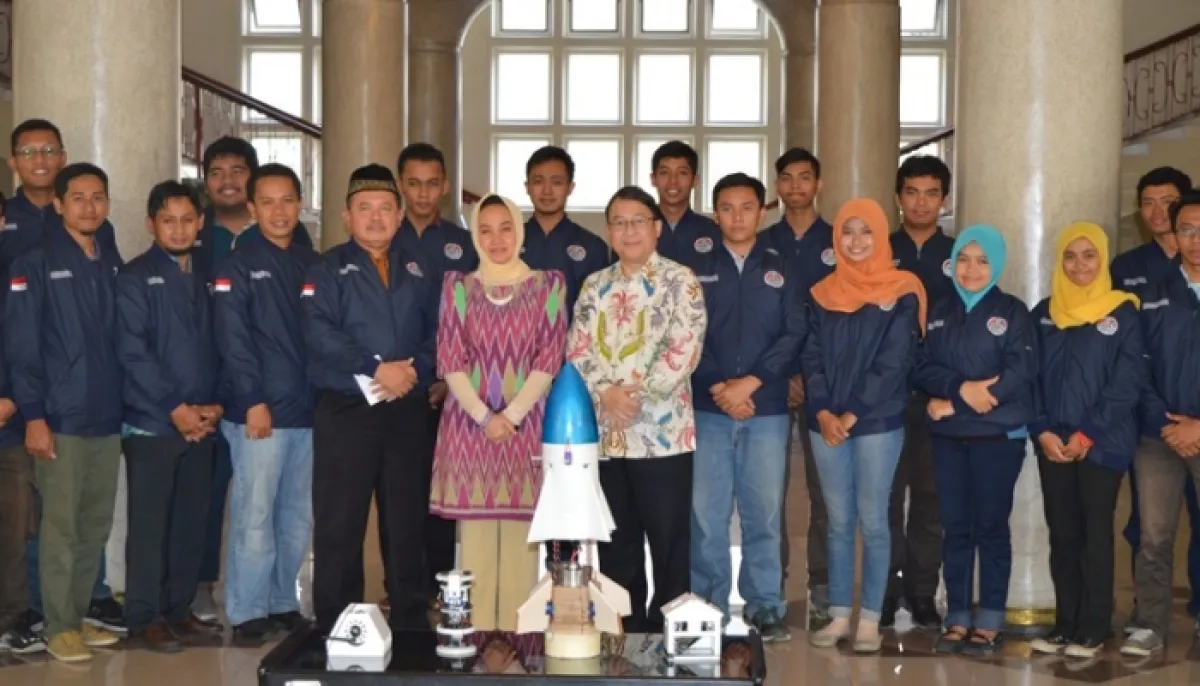 UGM raih emas di ajang Komurindo 2015, brilio!