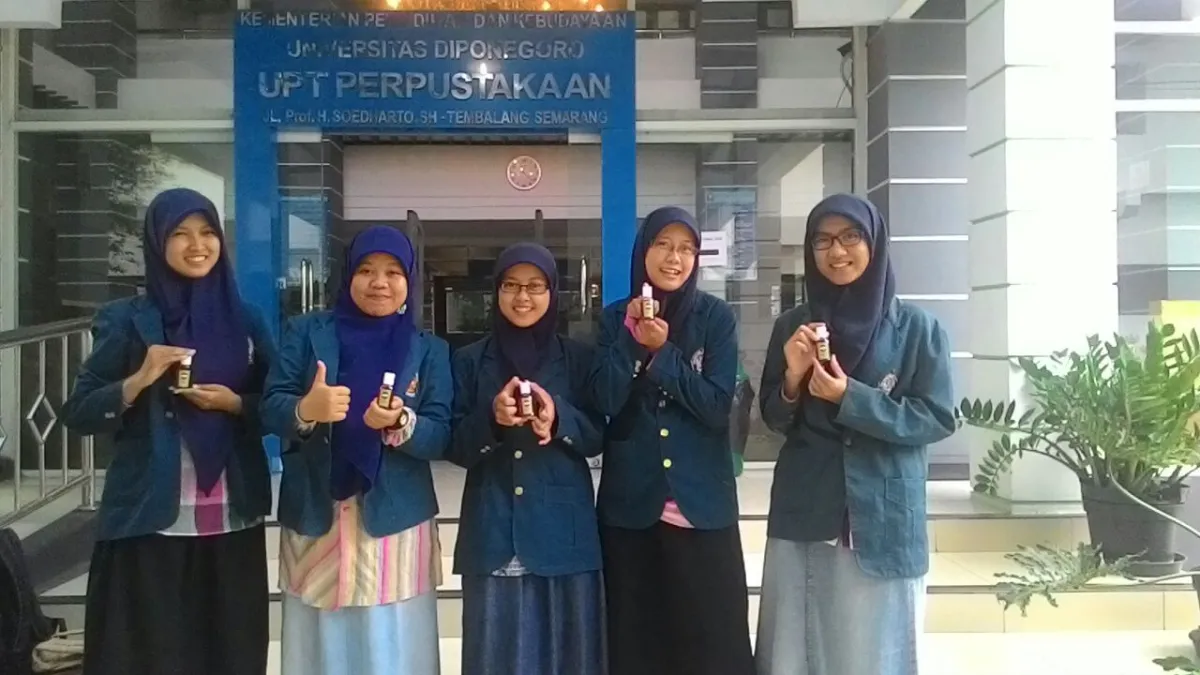 Mahasiswa Undip sulap kulit rambutan jadi sabun cuci tangan