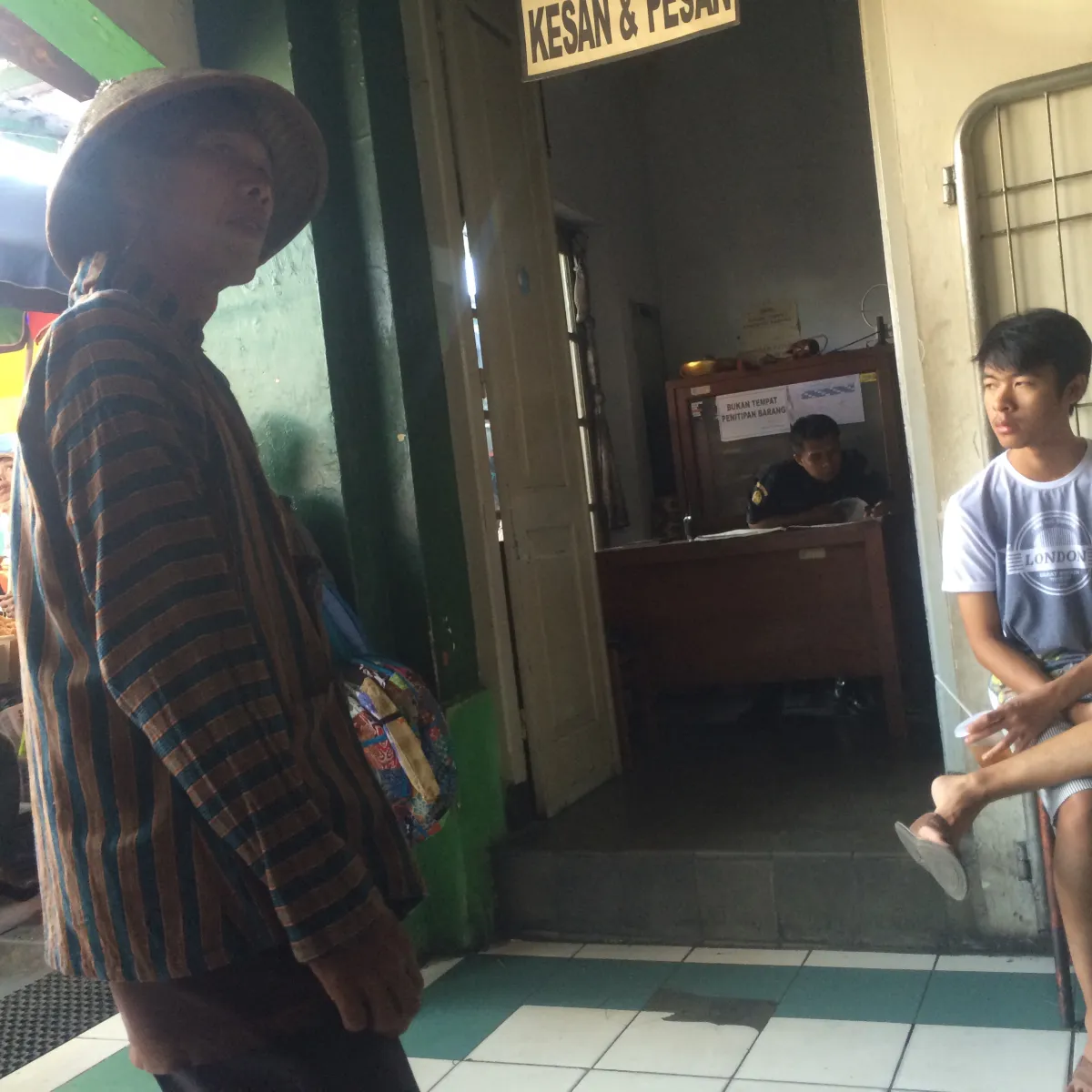 Dari PNS sampai tukang becak peringati hari keistimewaan