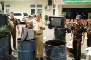 5 Inovator ini tidak dihargai, malah dipenjarakan