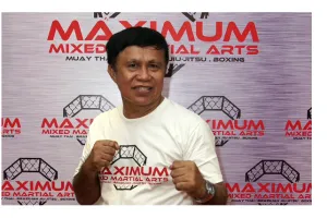 Ellyas Pical kembali naik ring tinju, siapa lawannya?