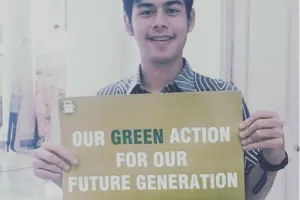 Panji Surya Sahetapy, penyandang disabilitas yang ganteng dan jago TI