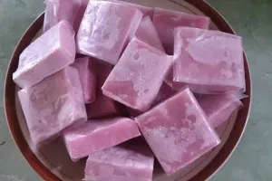 Nostalgia masa kecil, yuk bikin es gabus sendiri, gampang banget!