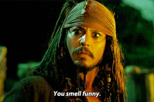 5 Cara mengingatkan pacar yang bau badan, salah bicara jadi prahara