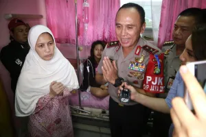 Ibunda Anet sempat memimpikan mantan suami