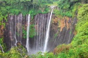 Belum banyak yang tahu, air terjun ini disebut Niagara-nya Indonesia
