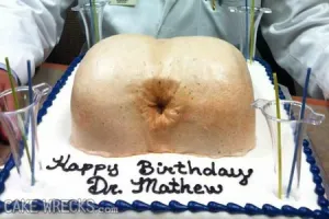 8 Kue ini bertemakan organ manusia, lihatnya bikin mual-mual