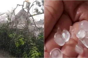 Detik-detik hujan es mengguyur Magelang disertai angin kencang