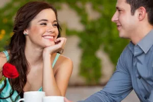 6 Hal yang perlu kamu lakukan biar kencan pertama nggak garing