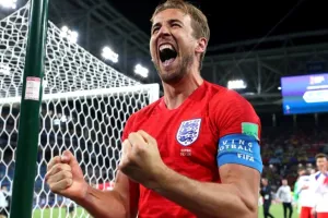 Catatan gol ini membawa Harry Kane menyamai rekor 79 tahun lalu