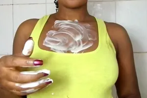 Pasta gigi dianggap bisa memperbesar payudara, mitos atau fakta?