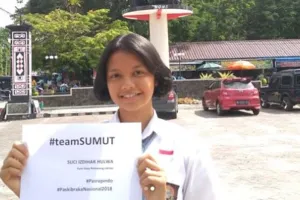 5 Potret Suci, putri penjual lontong yang jadi anggota Paskibraka