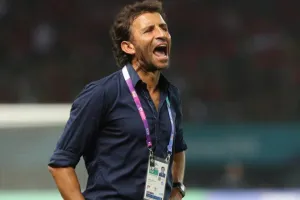 Timnas U-23 kalah, ini komentar pedas Luis Milla soal kelakuan wasit