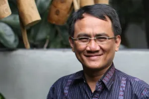 Ini alasan Andi Arief bikin cuitan tujuh kontainer surat suara