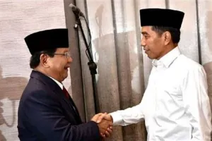 8 Momen kedekatan Jokowi-Prabowo di balik layar debat capres