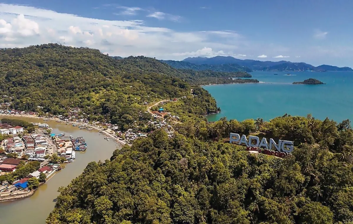 Begini cara keliling Padang dan Bukittinggi hanya dalam waktu 3 hari