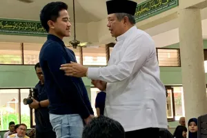 Cerita haru di balik Kaesang melayat Ani Yudhoyono, tuai pujian