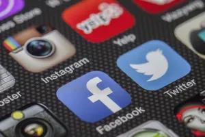 Cara mengecek video palsu atau asli yang beredar di internet