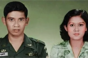 Kisah cinta 4 pejabat Indonesia ini romantis abis, bikin iri