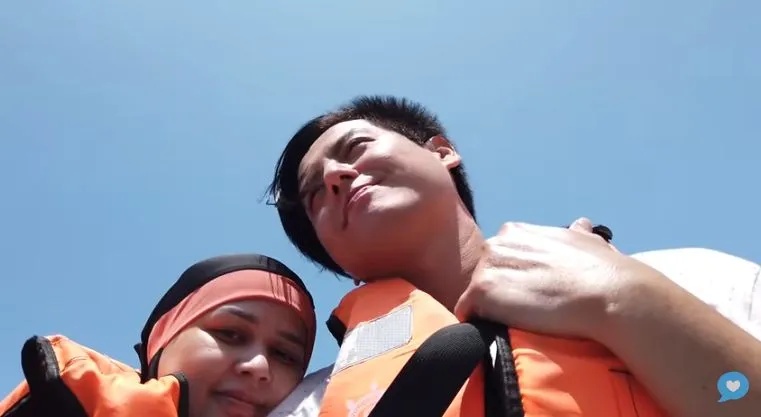 6 Momen Roger & Cut Meyriska diving pertama kali Instagram/@cutratumeyriska 6 Momen Roger & Cut Meyriska diving pertama kali Instagram/@cutratumeyriska