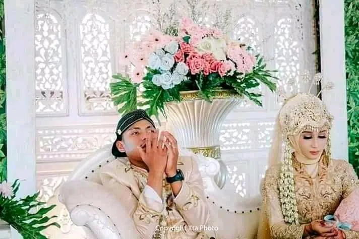 pengantin pria tingkahnya ngakak © berbagai sumber pengantin pria tingkahnya ngakak © berbagai sumber