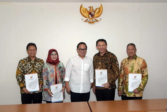 gebrakan ahok pertamina © merdeka.com & liputan6.com