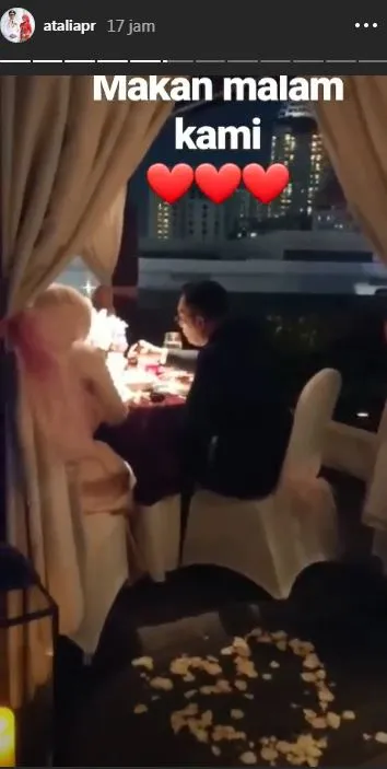 Momen makan malam Ridwan Kamil dan istri Instagram 