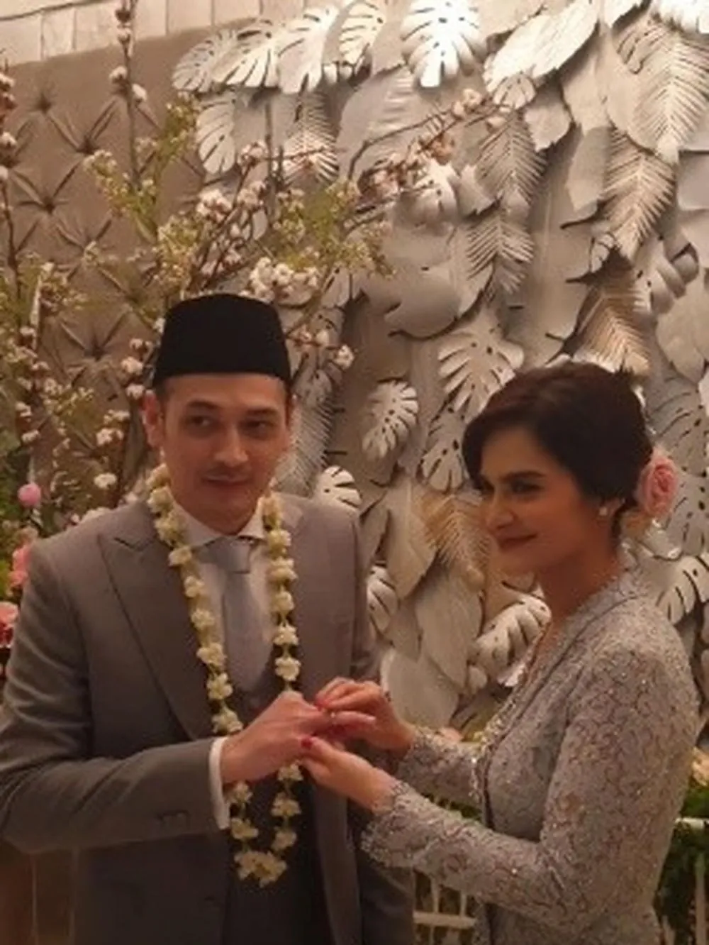 fakta pernikahan cut tari Istimewa fakta pernikahan cut tari Istimewa