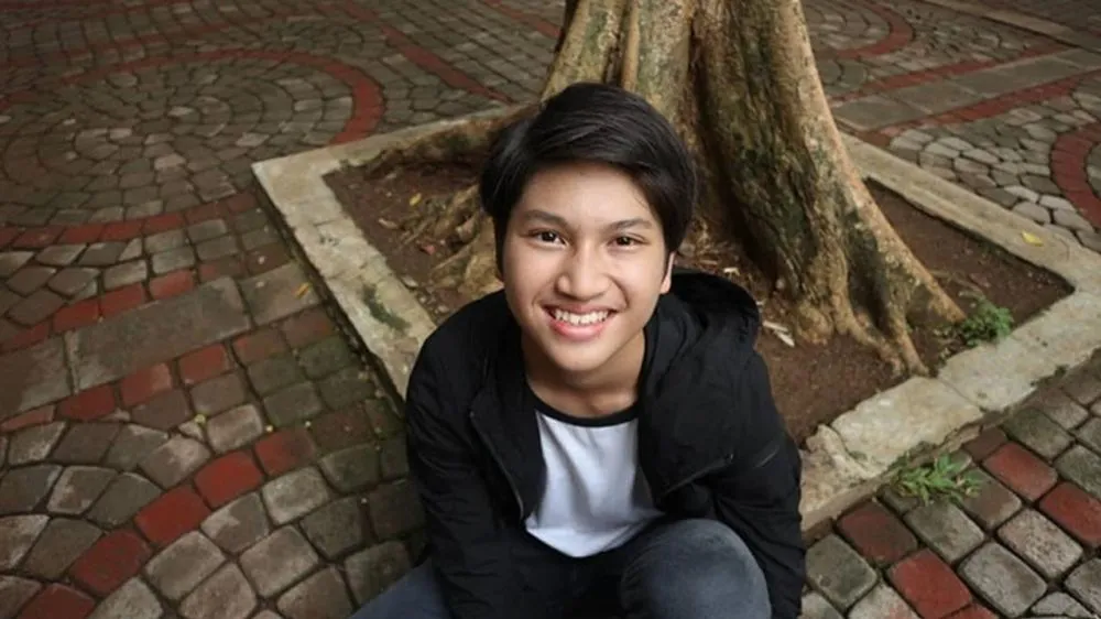 Potret terkini Fiki Idola Cilik jadi boyband © 2019 instagram.com Potret terkini Fiki Idola Cilik jadi boyband © 2019 instagram.com