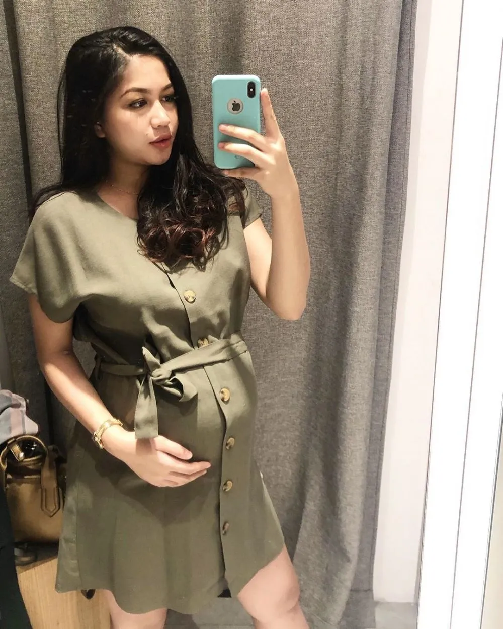 Gaya Eriska baby bump  Instagram 