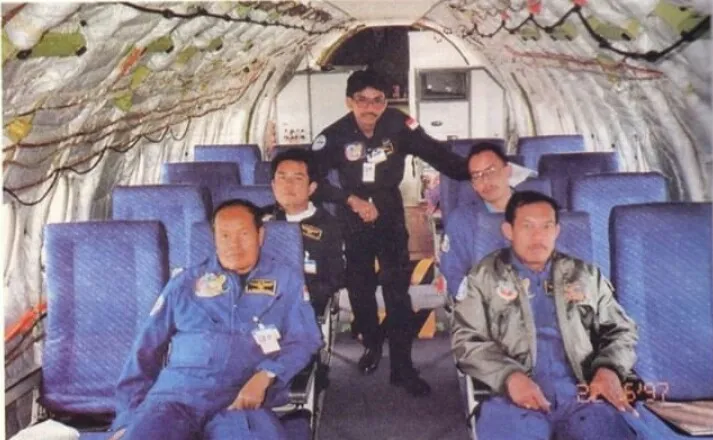 Captain Sumarwoto dok. pribadi keluarga Captain Sumarwoto dok. pribadi keluarga