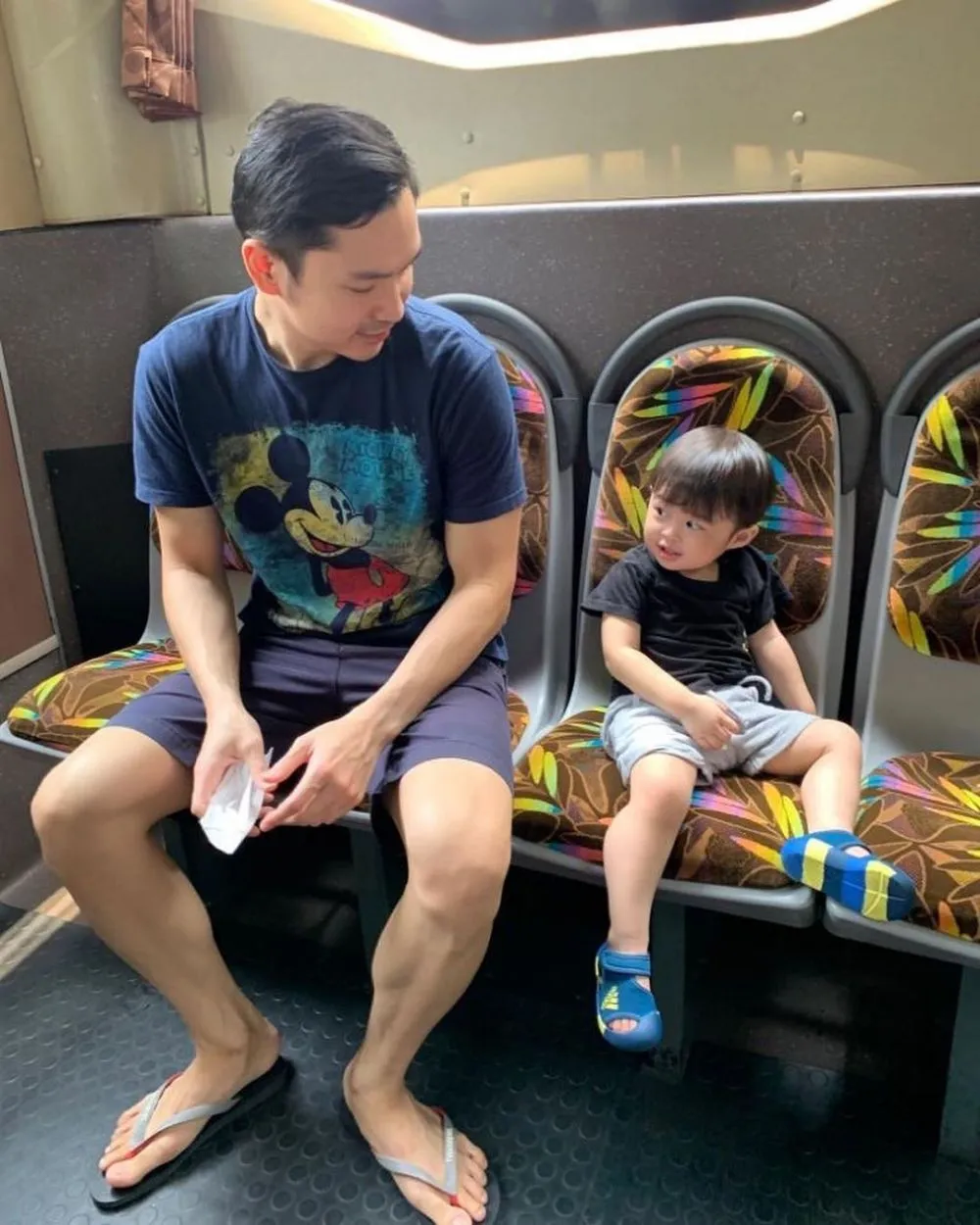 penampilan beda harvey © 2019 brilio.net penampilan beda harvey © 2019 brilio.net