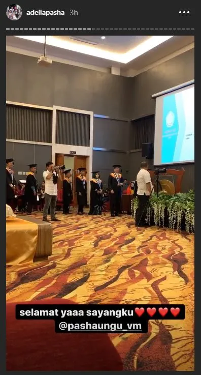 Momen wisuda Pasha Unggu Instagram Momen wisuda Pasha Unggu Instagram