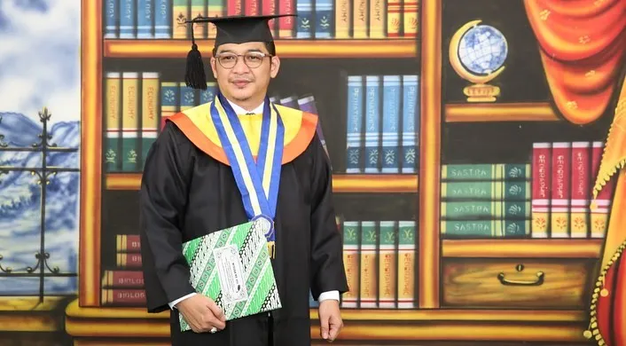 Momen wisuda Pasha Unggu Instagram Momen wisuda Pasha Unggu Instagram