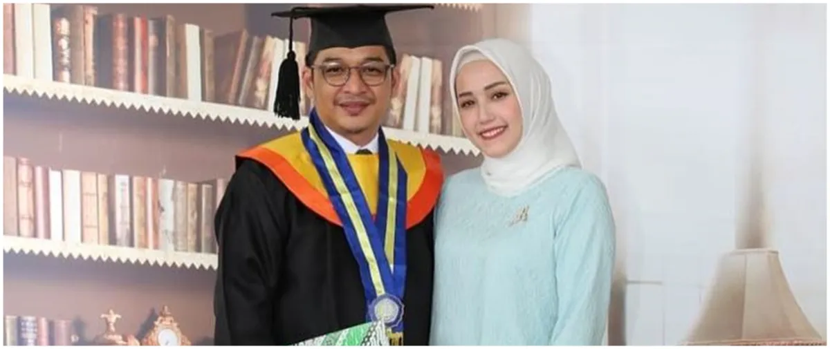 7 Momen wisuda Pasha Unggu, penuh kebahagiaan