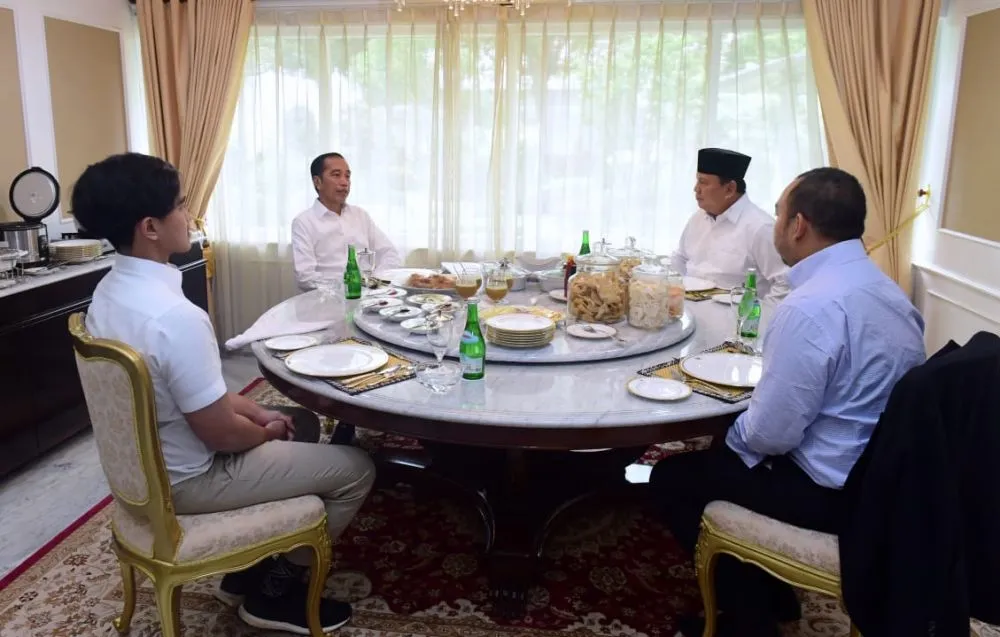 Jokowi Prabowo bertemu awal tahun 2020 © 2020 setpres.setneg.go.id Jokowi Prabowo bertemu awal tahun 2020 © 2020 setpres.setneg.go.id