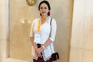 Lama tak muncul di layar kaca, Aura Kasih bisnis kecantikan