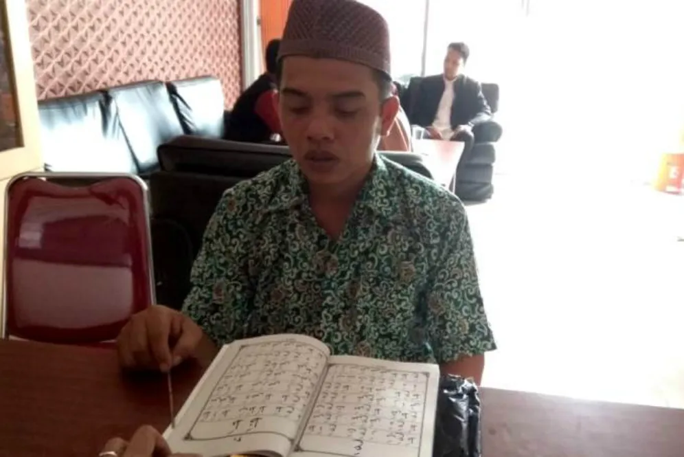 tukang cukur belajar ngaji berbagai sumber tukang cukur belajar ngaji berbagai sumber
