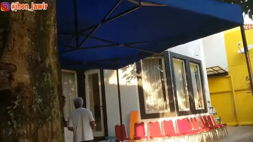 rumah Komeng instagram rumah Komeng instagram