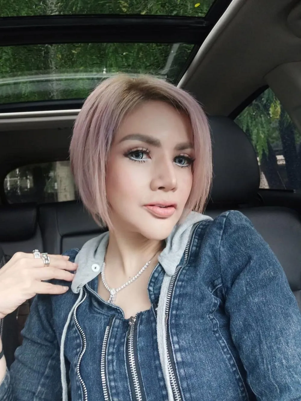 Barbie operasi hidung  Instagram 