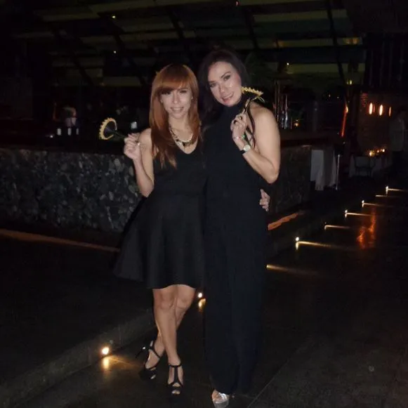 Momen kebersamaan Cherly Juno dan ibu Instagram Momen kebersamaan Cherly Juno dan ibu Instagram