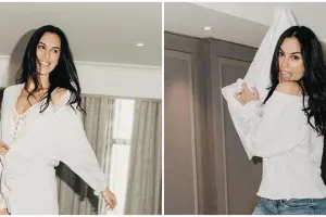 8 Pose Sophia Latjuba di atas ranjang ini curi perhatian