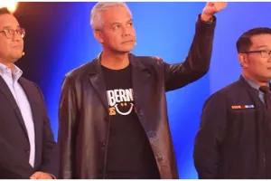 Main TikTok bareng Anies & Ridwan Kamil, kaus Ganjar jadi sorotan