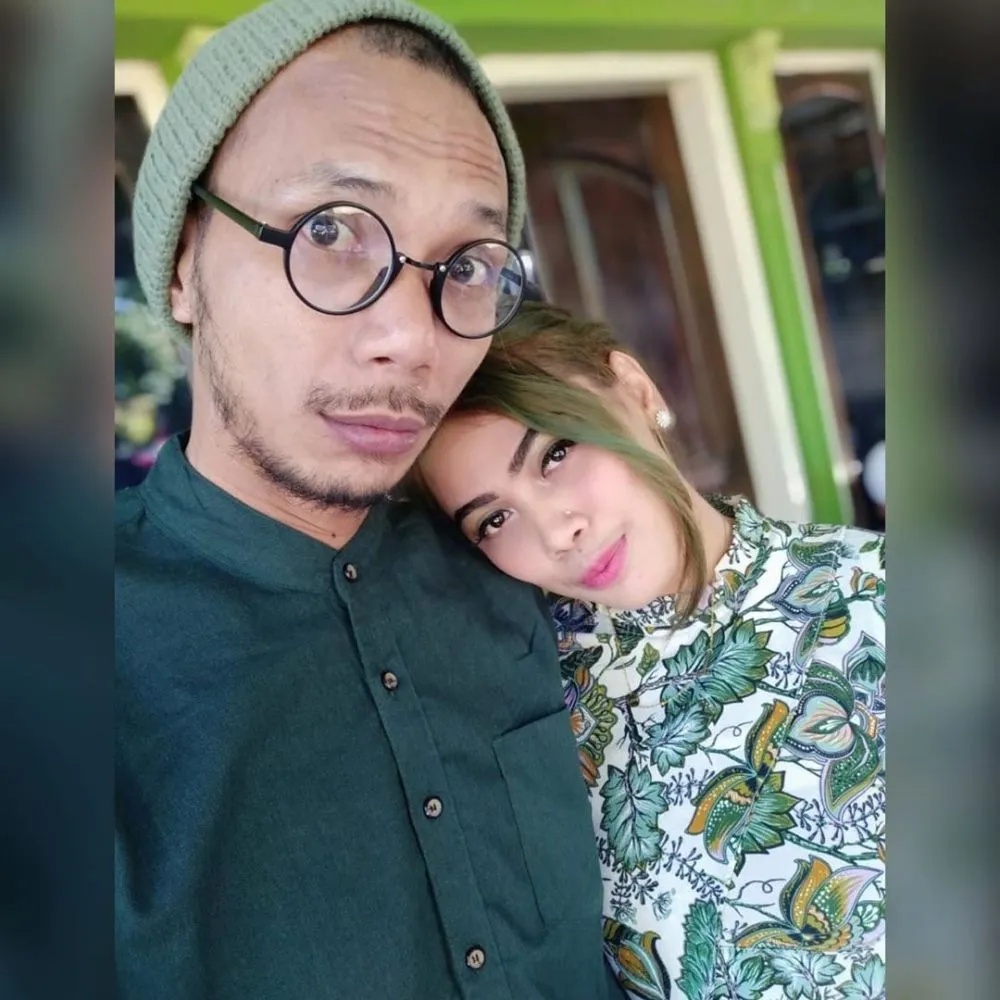 Norman Kamaru dan istri kedua instagram Norman Kamaru dan istri kedua instagram