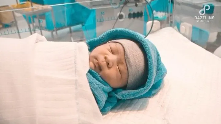 Potret terbaru bayi 7 seleb Instagram Potret terbaru bayi 7 seleb Instagram