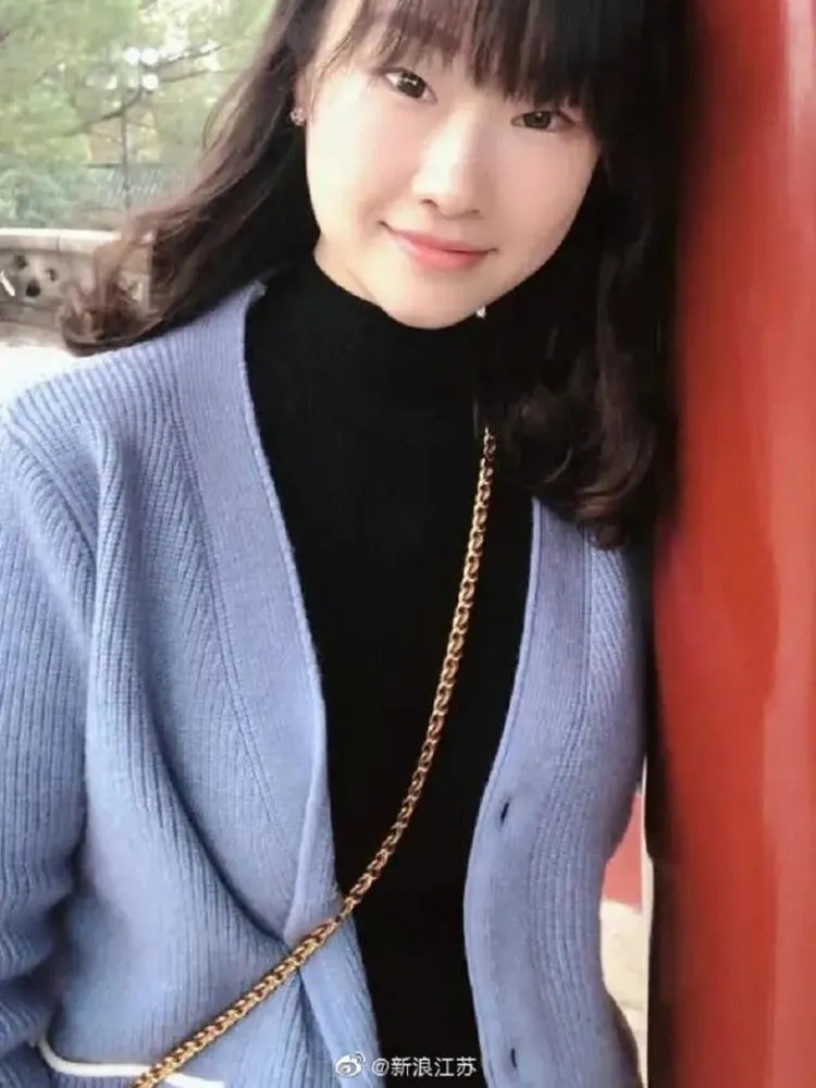 Bantu pasien virus Corona © 2020 Liputan6.com Bantu pasien virus Corona © 2020 Liputan6.com