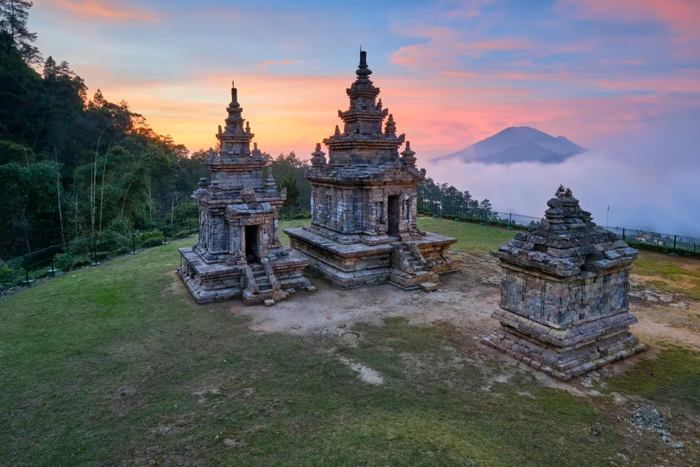 6 Ide liburan di Candi Gedong Songo, nikmati eksotisme Semarang berbagai sumber