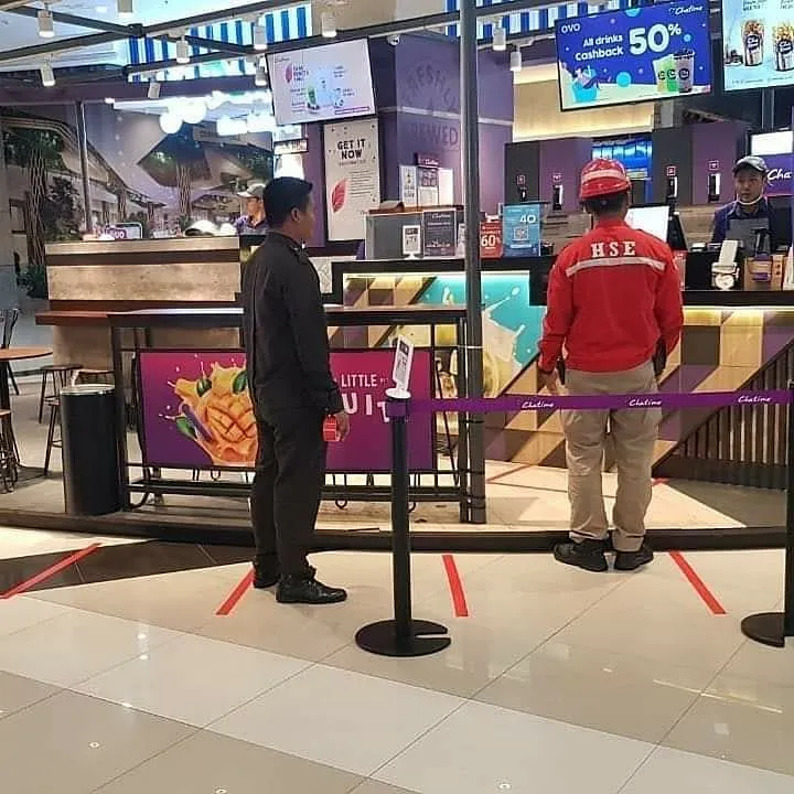 social distancing di indonesia © 2020 brilio.net social distancing di indonesia © 2020 brilio.net